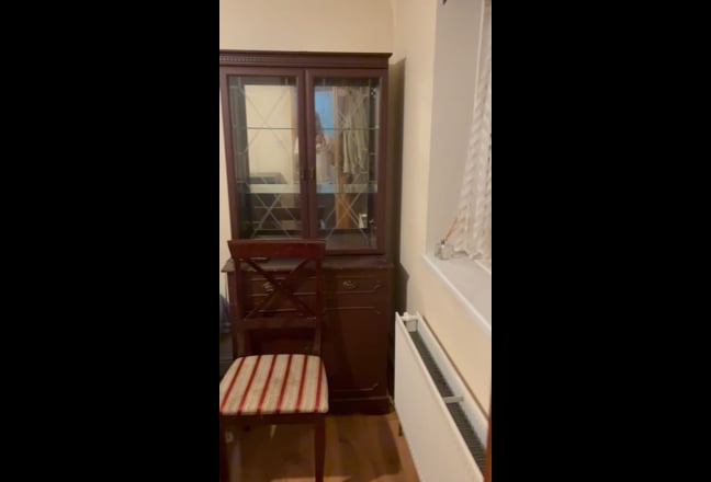 1 Single, 2 Double,Cheap,Overlooks Trees,Great T&L Main Photo