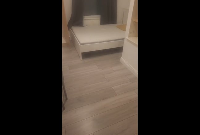 Lovely House to Share Main Photo