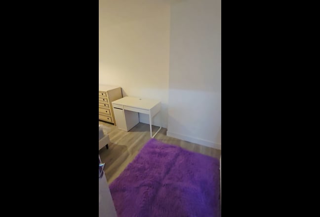 Stunning Double Room Near London Bridge Main Photo