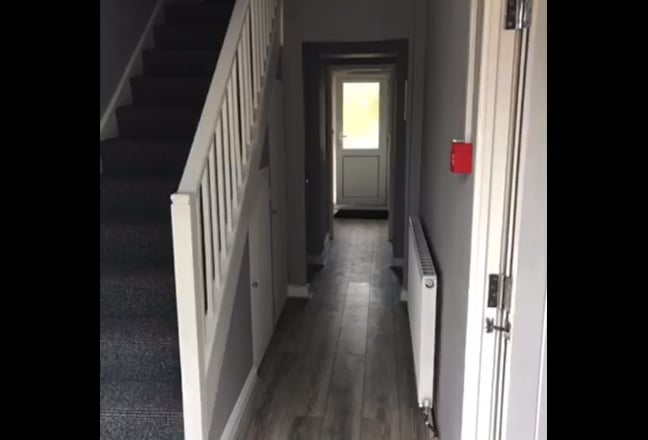 Large Double Room for Professional  Main Photo