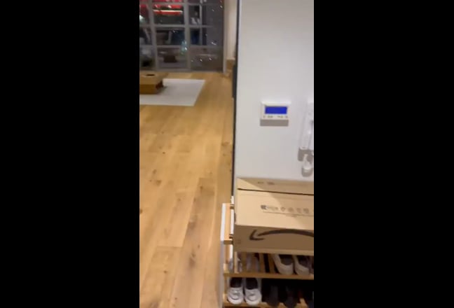 Spacious Flat with large Balcony and River View Main Photo