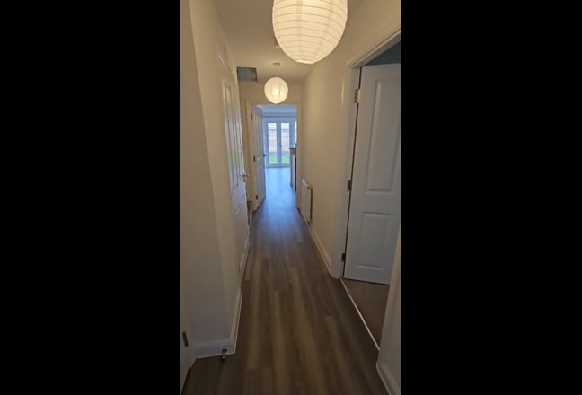 Double Room - City Centre - Bills Included  Main Photo