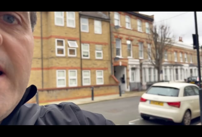 Double rms f/f 4 bed prof share.ALL bills,TV,Wi-fi Main Photo