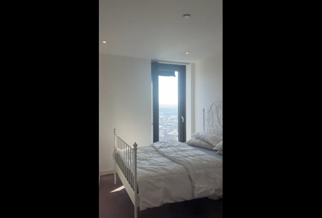 Flatmate needed Main Photo