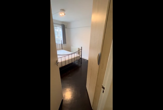 One double room Located 2 mins from UCL Main Photo