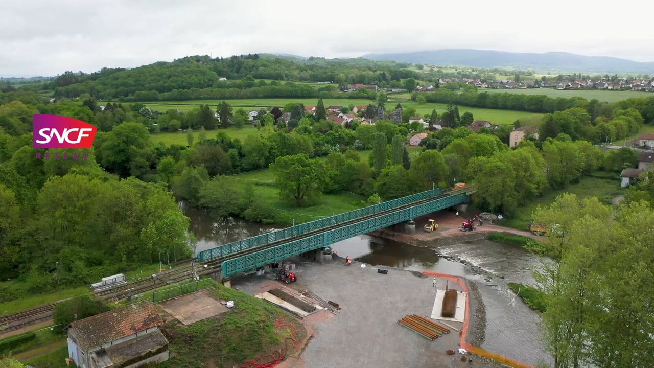 Timelapse du remplacement d'un tablier de pont ferroviaire SNCF en Saône-et-Loire — Romain Rubini photographe