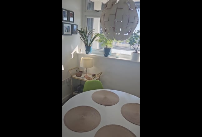 Double spacious room, close to UoM and City Centre Main Photo