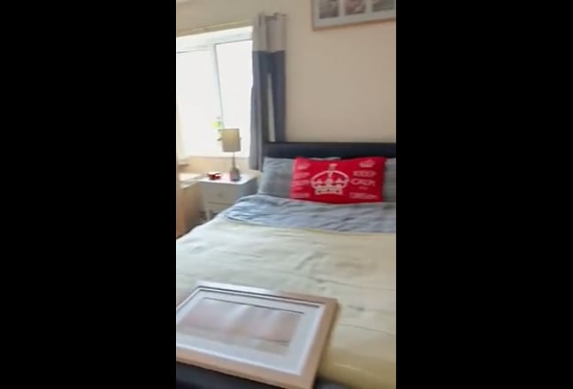 Double room in Farnborough  Main Photo