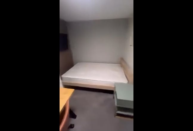 Room available in Beeston 4-bed flat Main Photo