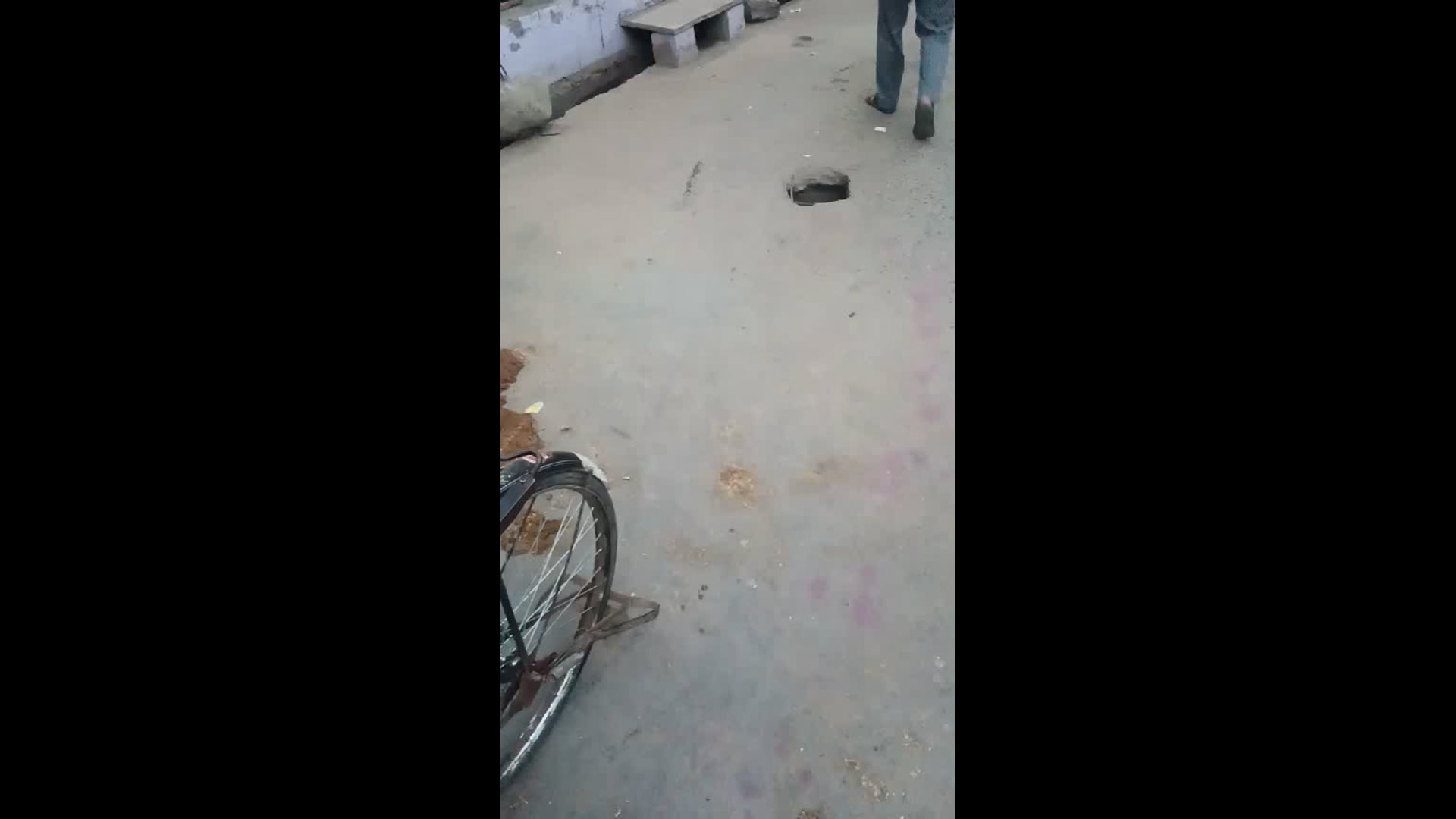 ग्राम सुमेर सोनई में लाउडस्पीकर पर नवाजा पड़ी जारही है अतः शासन प्रशासन से विनम्र निवेदन है कि मस्जिद से लाउडस्पीकर उतरव