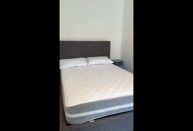 King Ensuite & Double Rooms | Bills Inc | B92 Main Photo