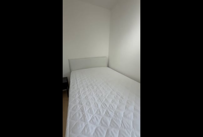  2-Bedroom Flat To Rent ✨East Acton Main Photo