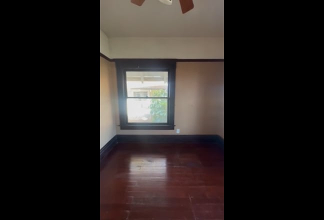 DTLB Private Room, Historic Victorian (No Pets) Main Photo