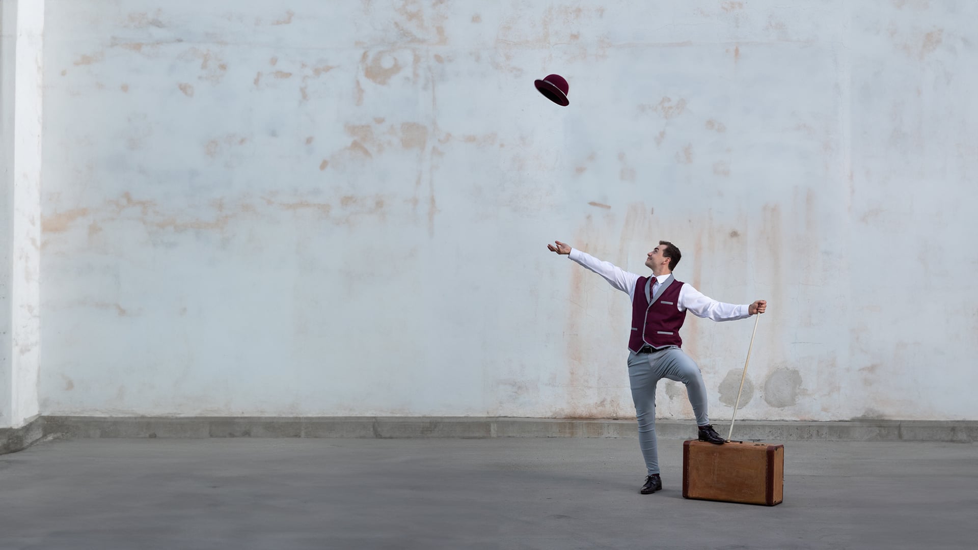 Promotional video thumbnail 3 for Alex Bistrevsky - Variety Circus & Vaudeville