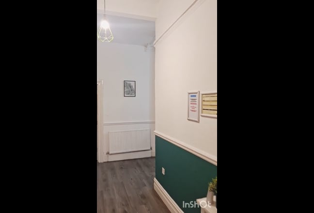 Stunning Spacious Double Rooms Available 💯🔥🏠 Main Photo