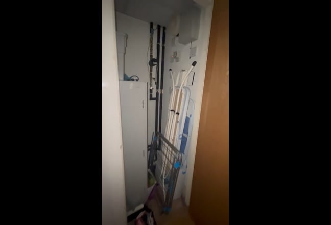 Flat overview  Main Photo