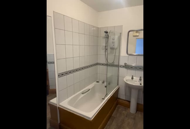 Stunning One Bed Flat in City Centre Main Photo