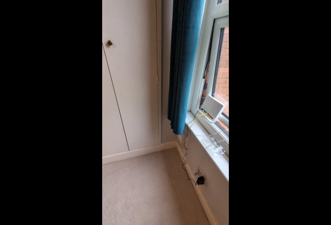 Double bedroom in Salford great location Main Photo