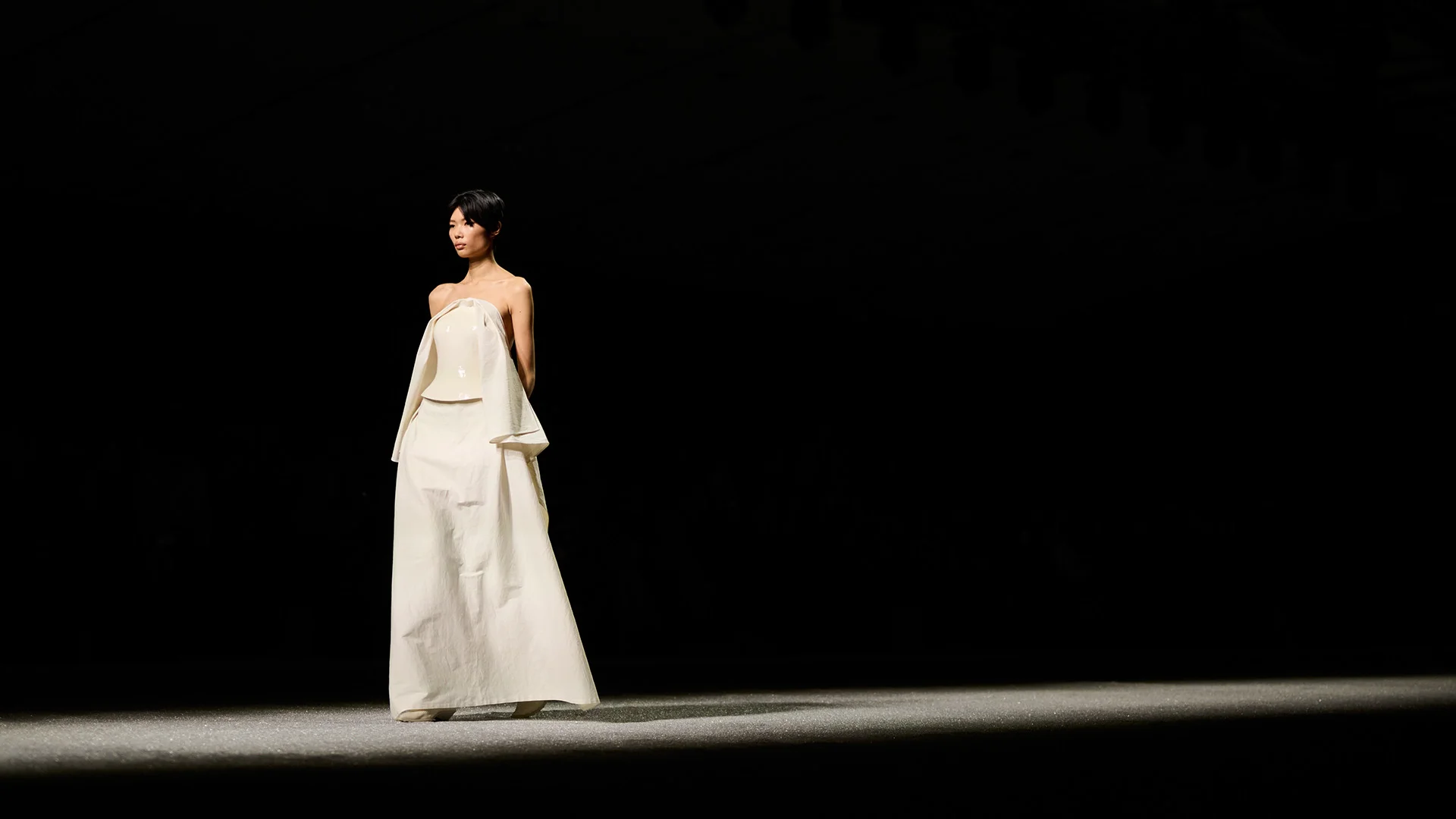 AUTUMN WINTER 2026/27 COLLECTION – isseymiyake.com