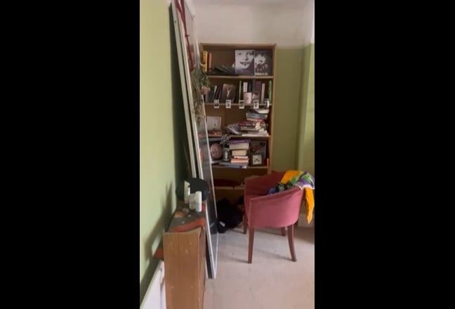 Lovely large double bedroom! Main Photo