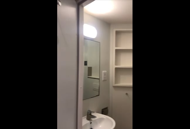 25%off! King’s Cross-Studio Replacement Tenant Main Photo