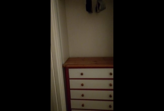 One Room in Beautiful House with Hot-Tub!!! Main Photo