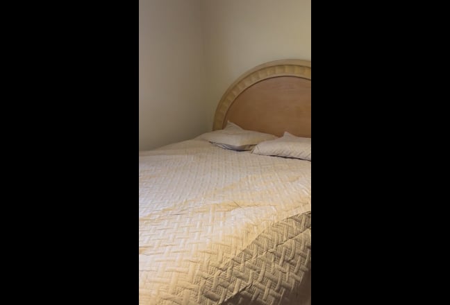 Room for rent Main Photo