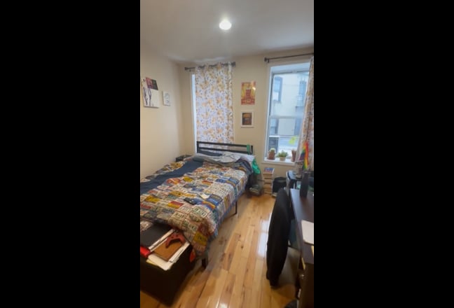 Large Room w/ Private Bath minutes from Manhattan Main Photo