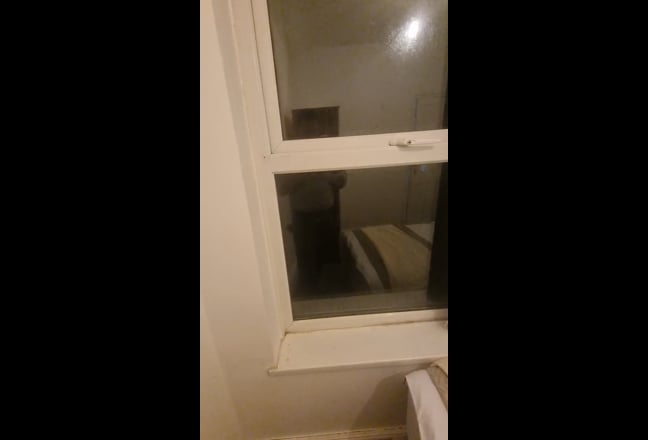 Premium Single Room Near Jewellery Quarter Main Photo