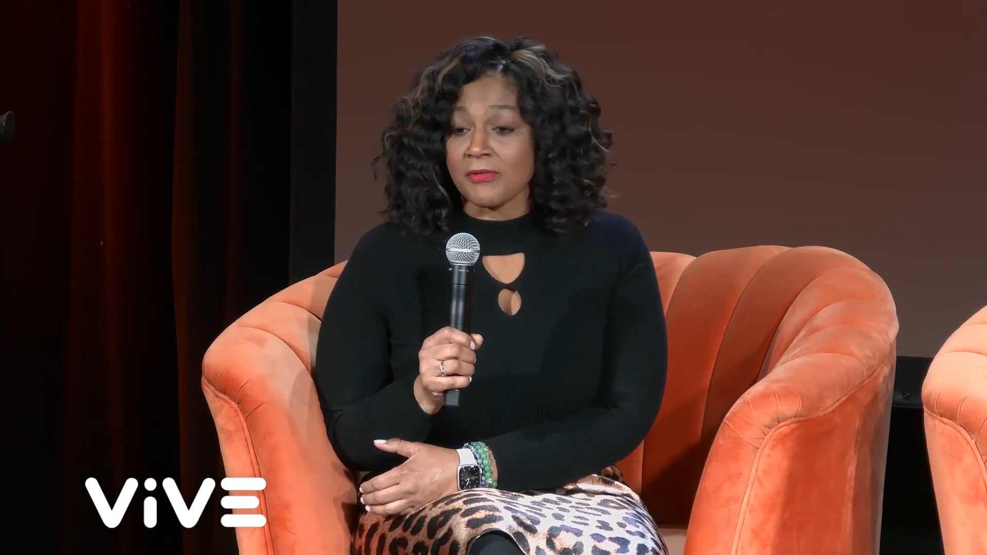 AI Philosophy 101: Ethics, Equity & Governance 