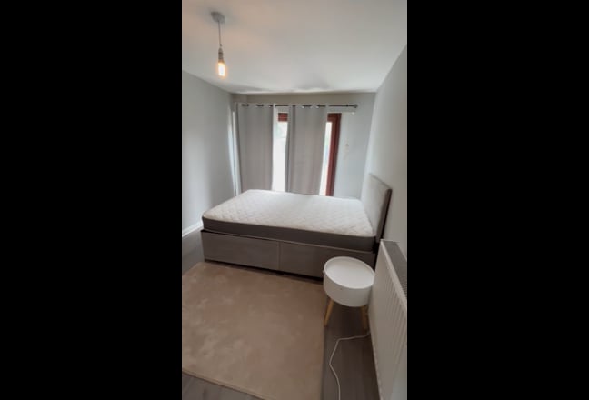 Private gardens  Main Photo