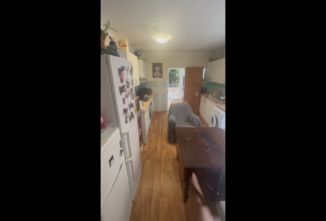 Looking for Flatmate at Clapton (E5 9RB) Main Photo