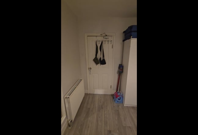 Large En-suite room  Main Photo