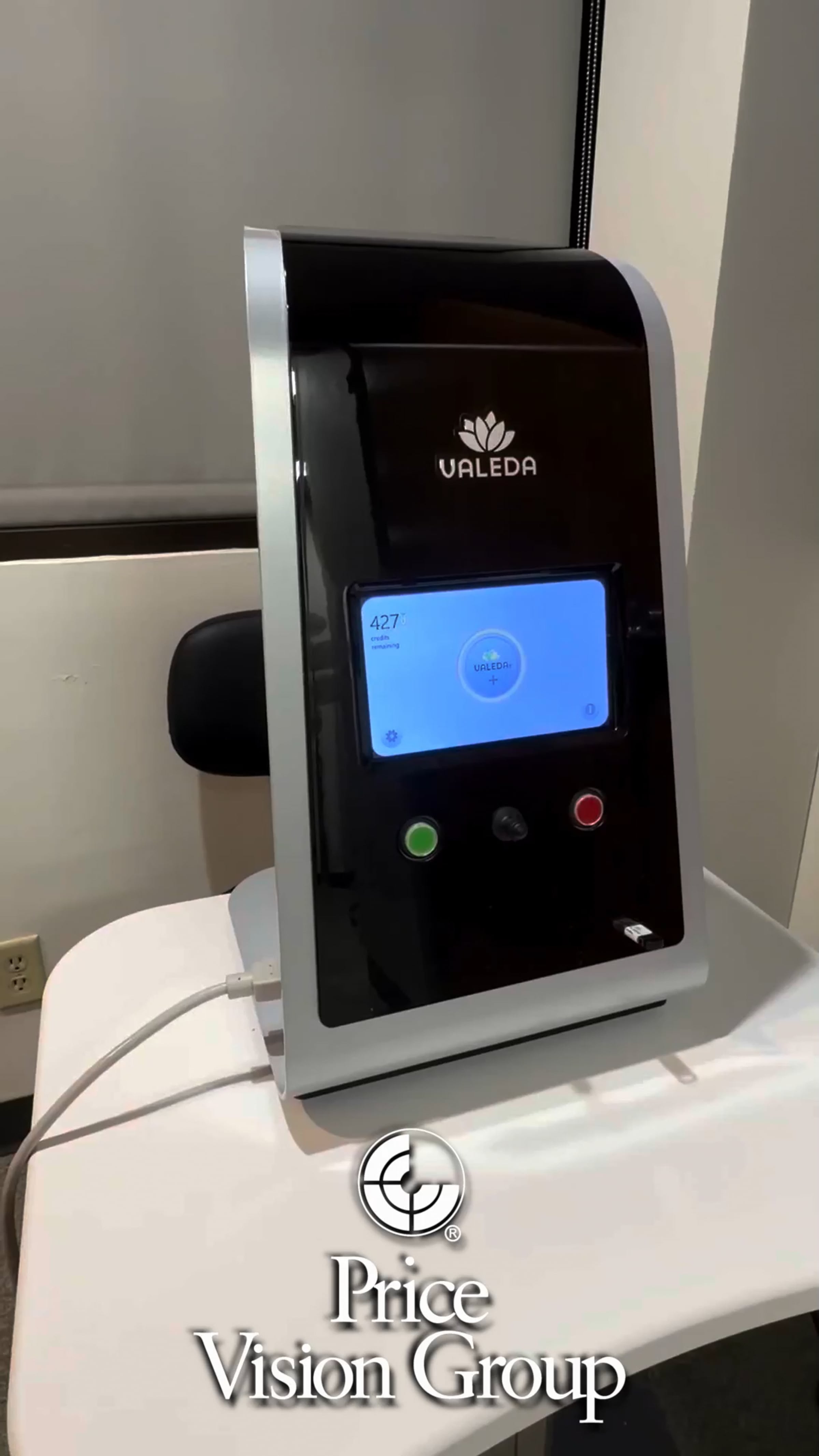 Receiving a Valeda Light Delivery System Treatment for Dry AMD at Price ...