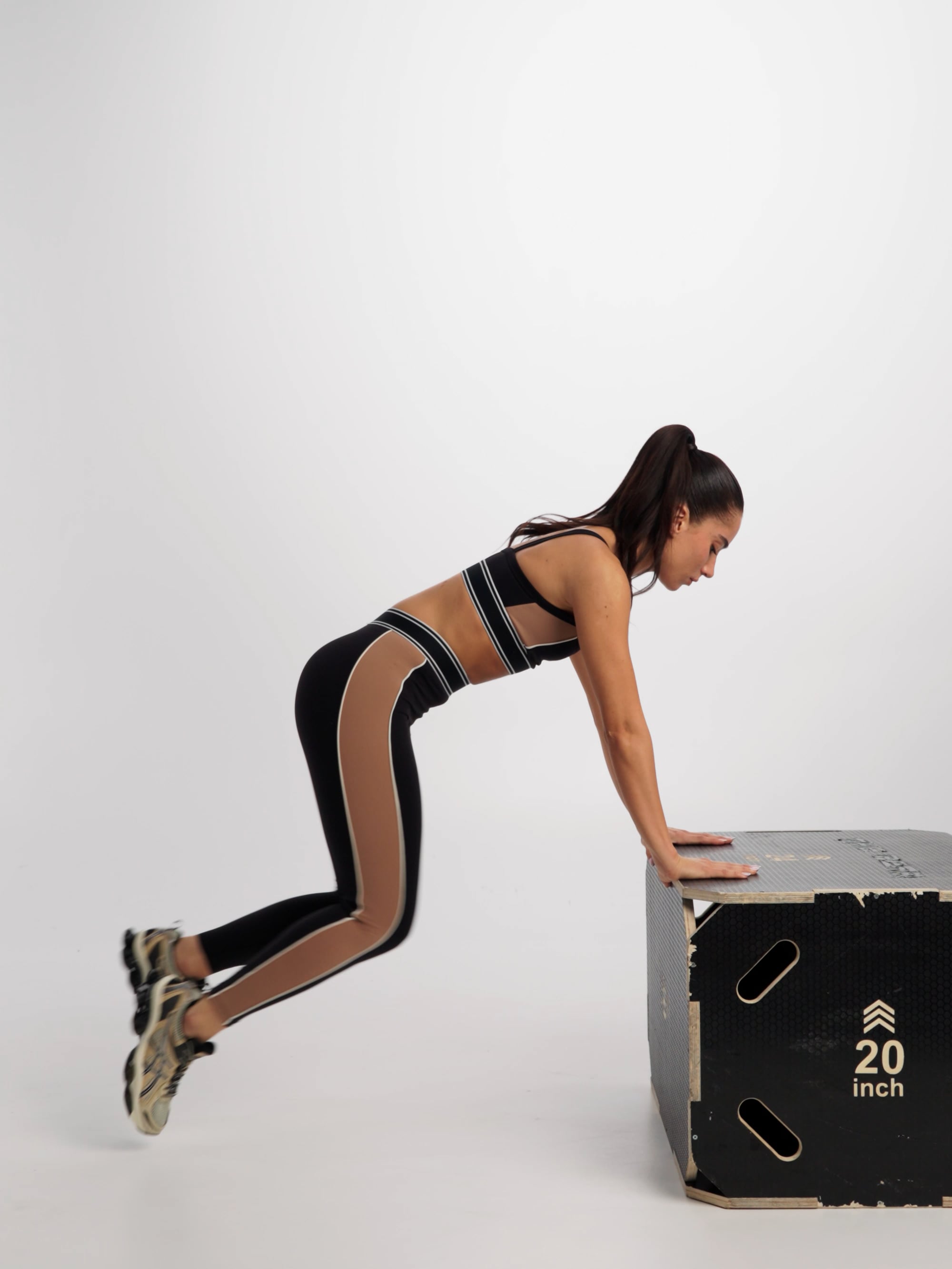 טייץ קולור בלוק אורך ”25 מבד nero