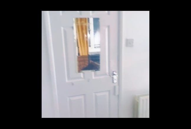 All inclusive Double Room - Bristol  Main Photo