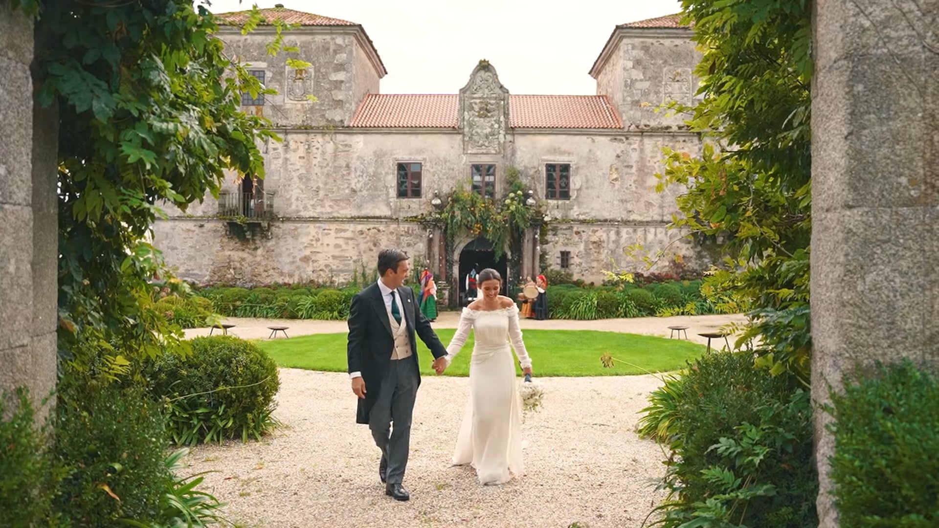 Paula & Carlos • Trailer •
