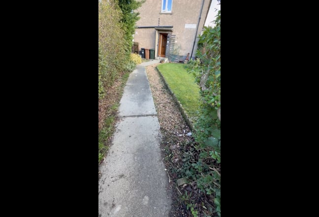 Double Room to rent &pound;600 In a house  Main Photo