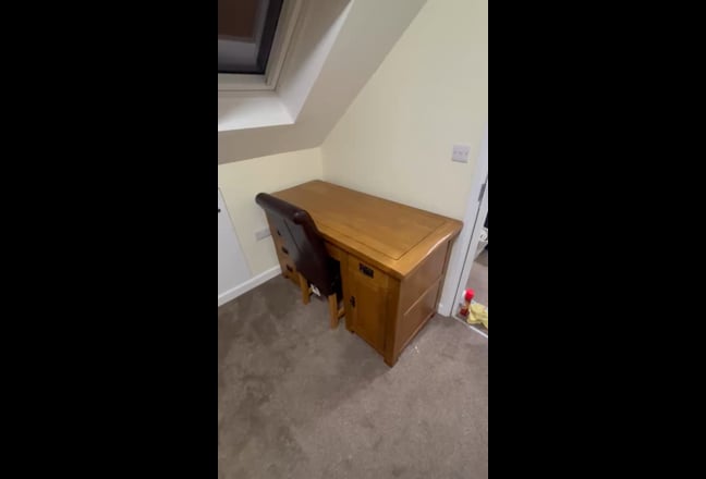 Single room in houseshare available 25th April Main Photo