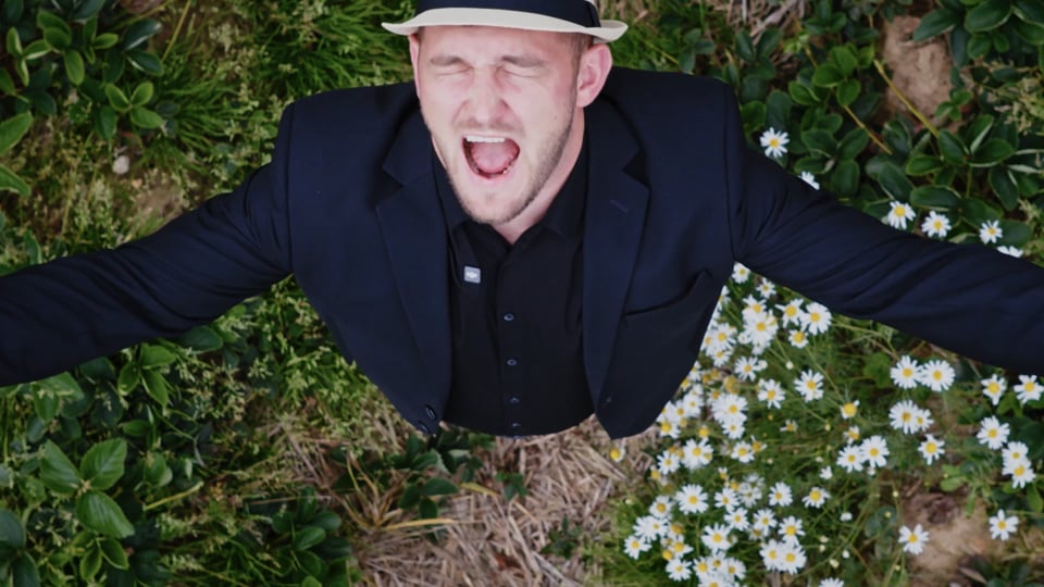 Dufek reality - Jahodnice — video