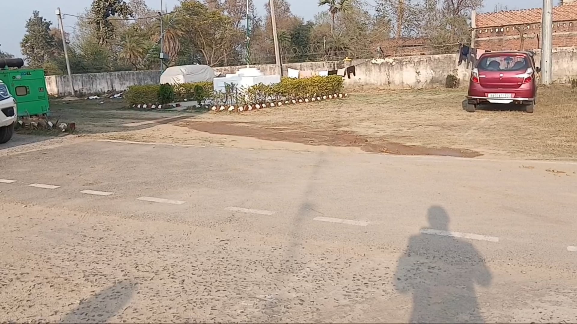 घर के सामने खड़ी अपाची मोटरसाइकिल की हुई चोरी, थाने में आवेदन