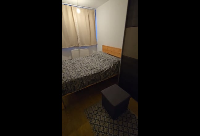 Single room available Main Photo