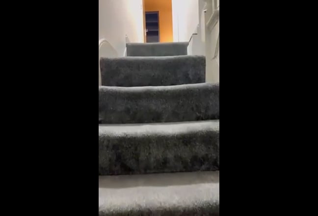  Single  room  available  with family
 Main Photo