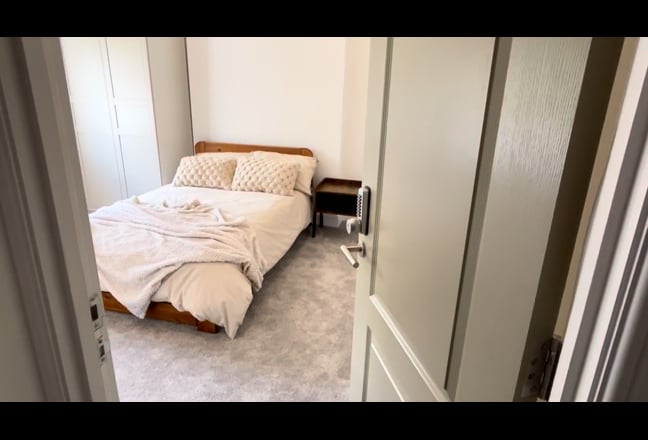 Amazing En-suite  Main Photo