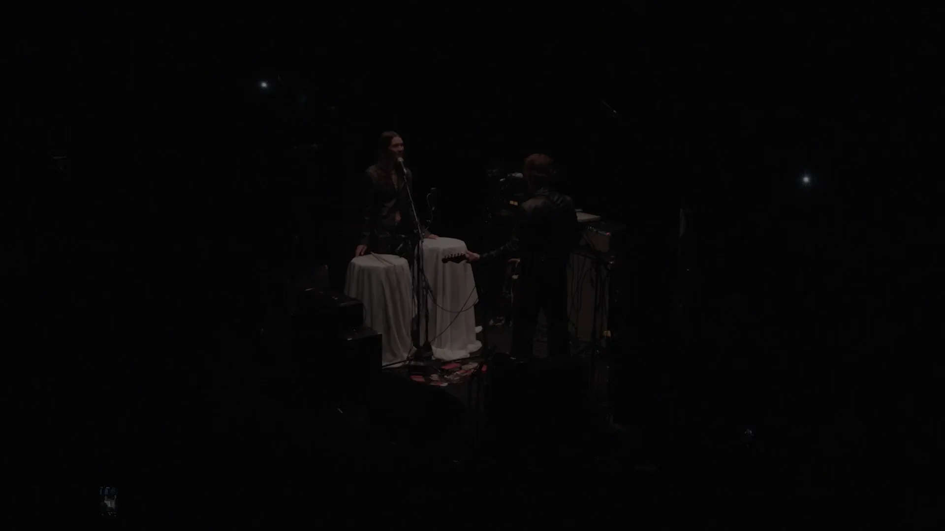 Autumn / Winter 26 Show – Ann Demeulemeester