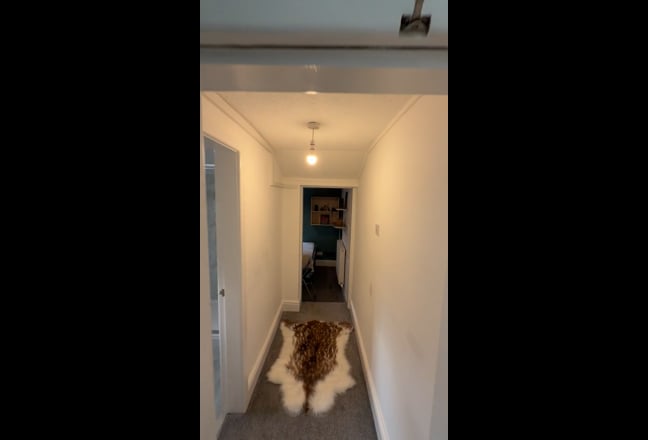 All Bills Included| Zero Deposit| No Hidden Fees Main Photo