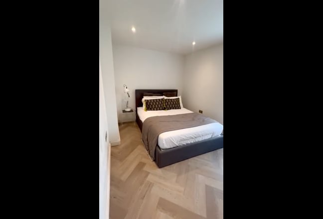 Spacious double room next to Wembley Park Station. Main Photo