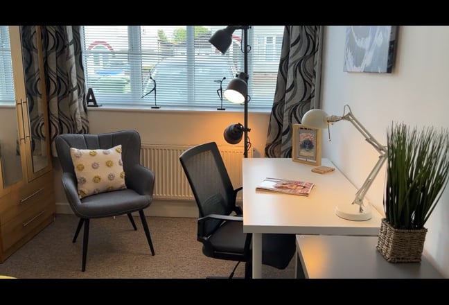 **Lovely Double **Really Friendly House:** Main Photo