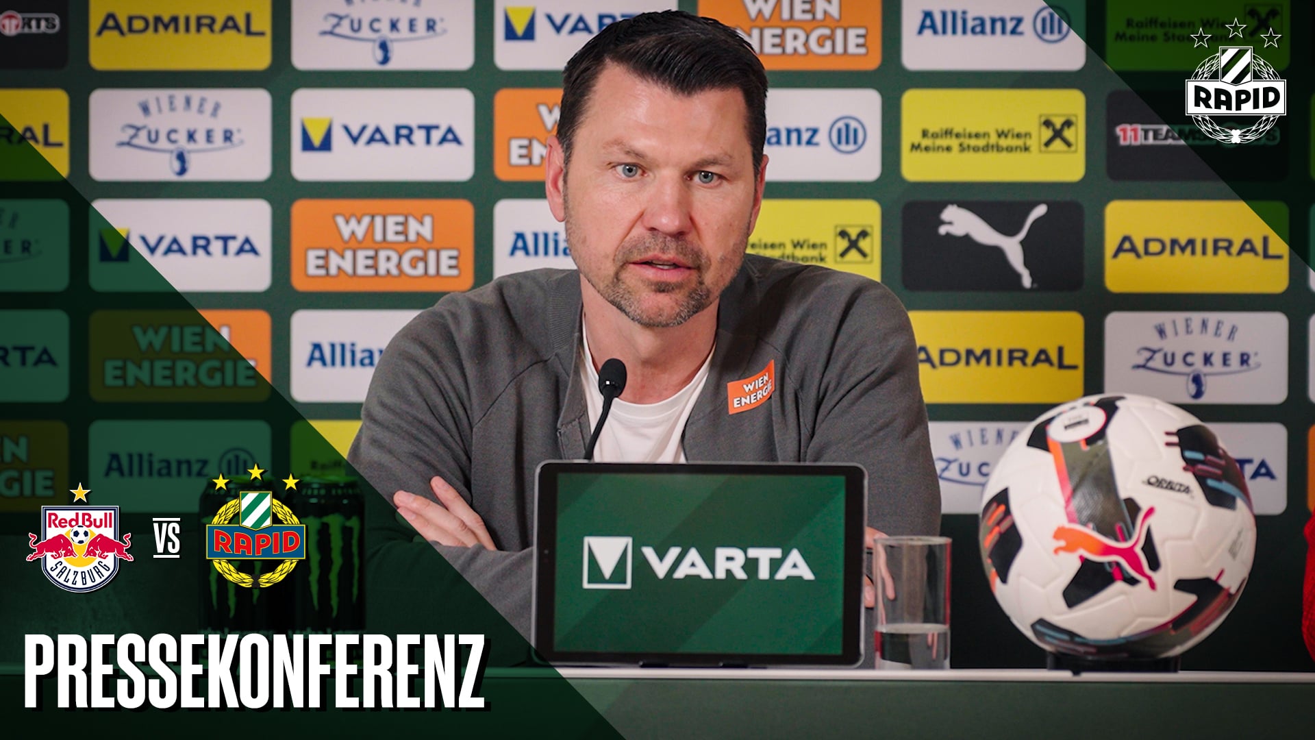 Pressekonferenz vor dem Spiel gegen den FC Salzburg