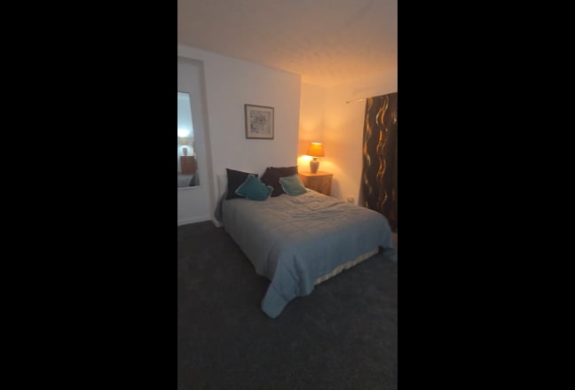 Fully furnished 4 bed house to share Main Photo